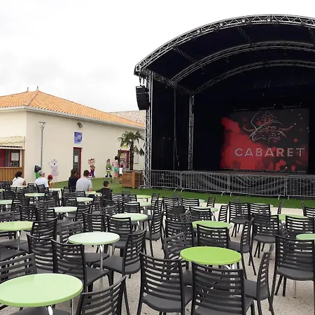 Mobil-home 40m2, Les Charmettes 4 Etoiles La Palmyre 4-6 Personnes-2 Dont 1 Parentale-2 Salles De Bain